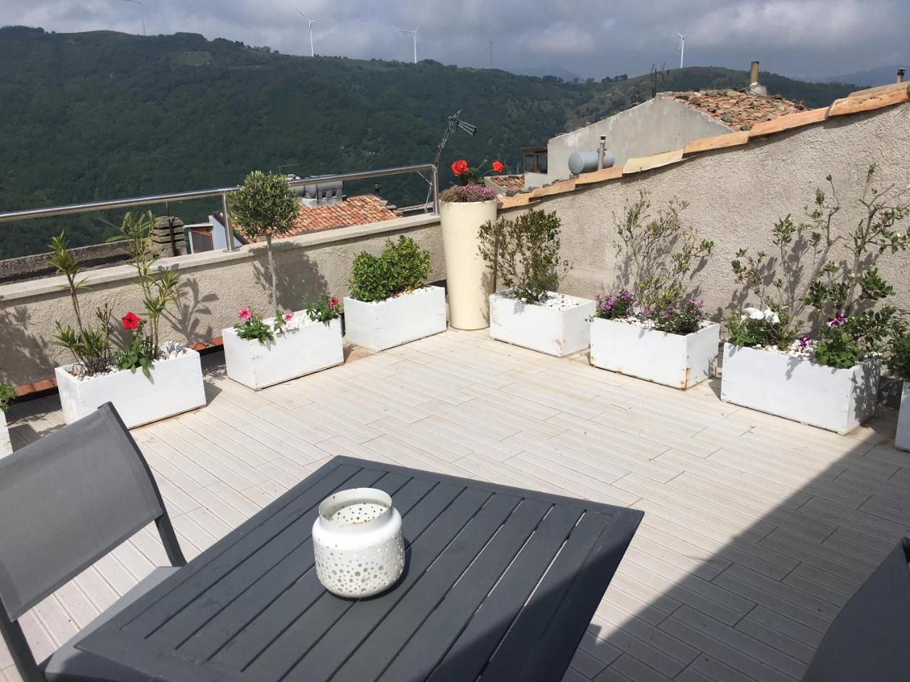 Luna - Aragon Home Holiday Montalbano Elicona Zewnętrze zdjęcie